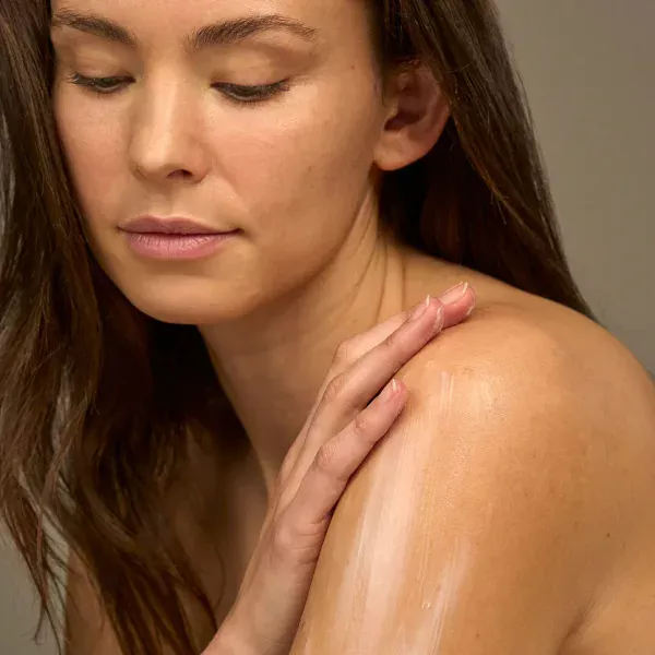 Сквалан Apeer Лосьон для тіла Restore Body Lotion Apeer